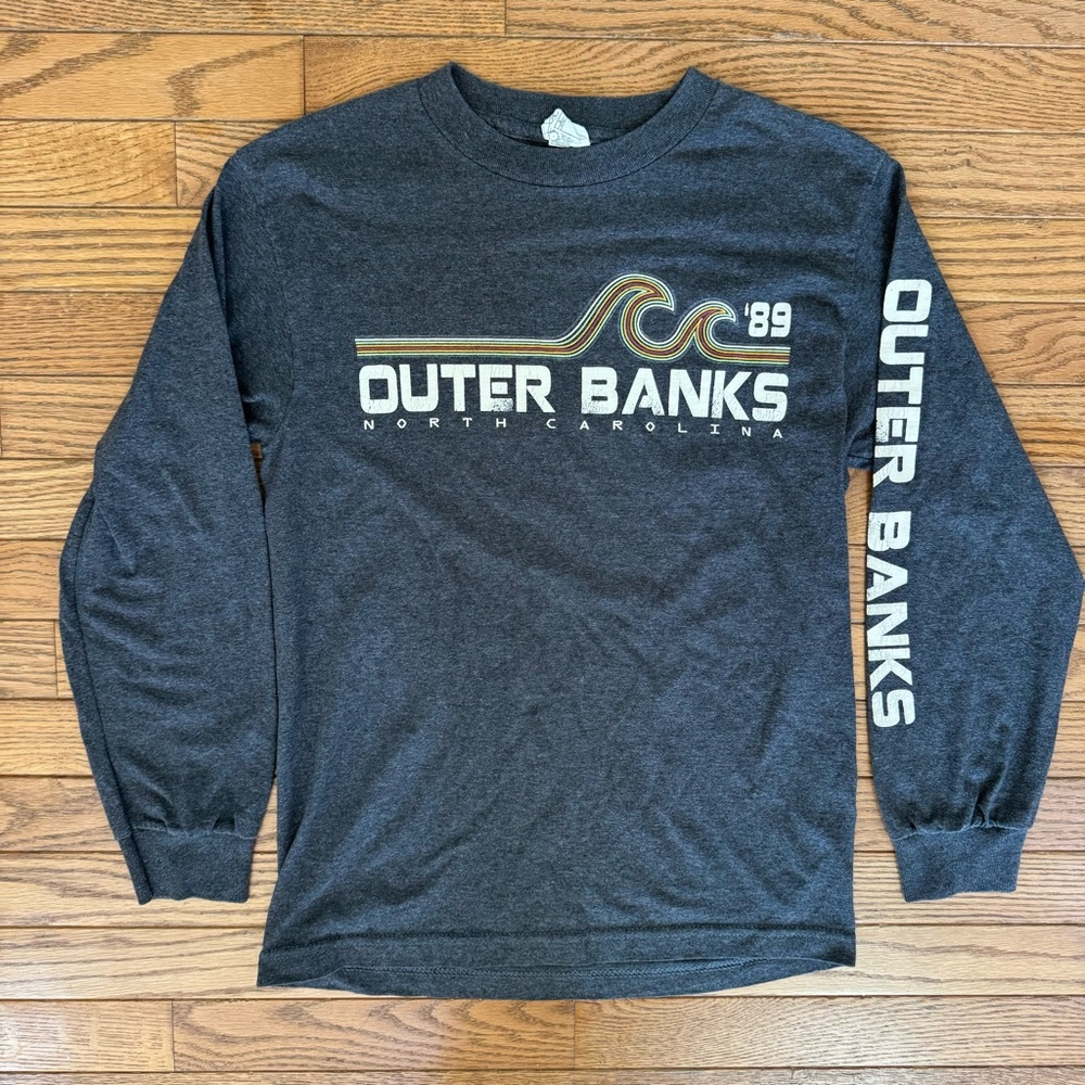 Alstyle Dark Gray Graphic Long Sleeve Shirt